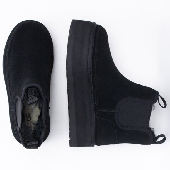 UGG - Neumel Platform Chelsea Boots - Picture 3 of 4
